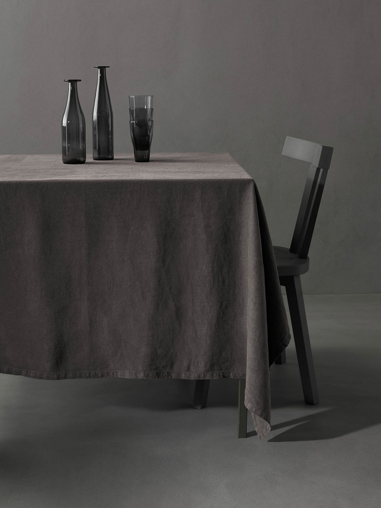 Bon Table Cloth - Fumo