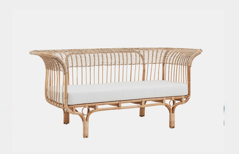 Belladonna Sofa with Cushion