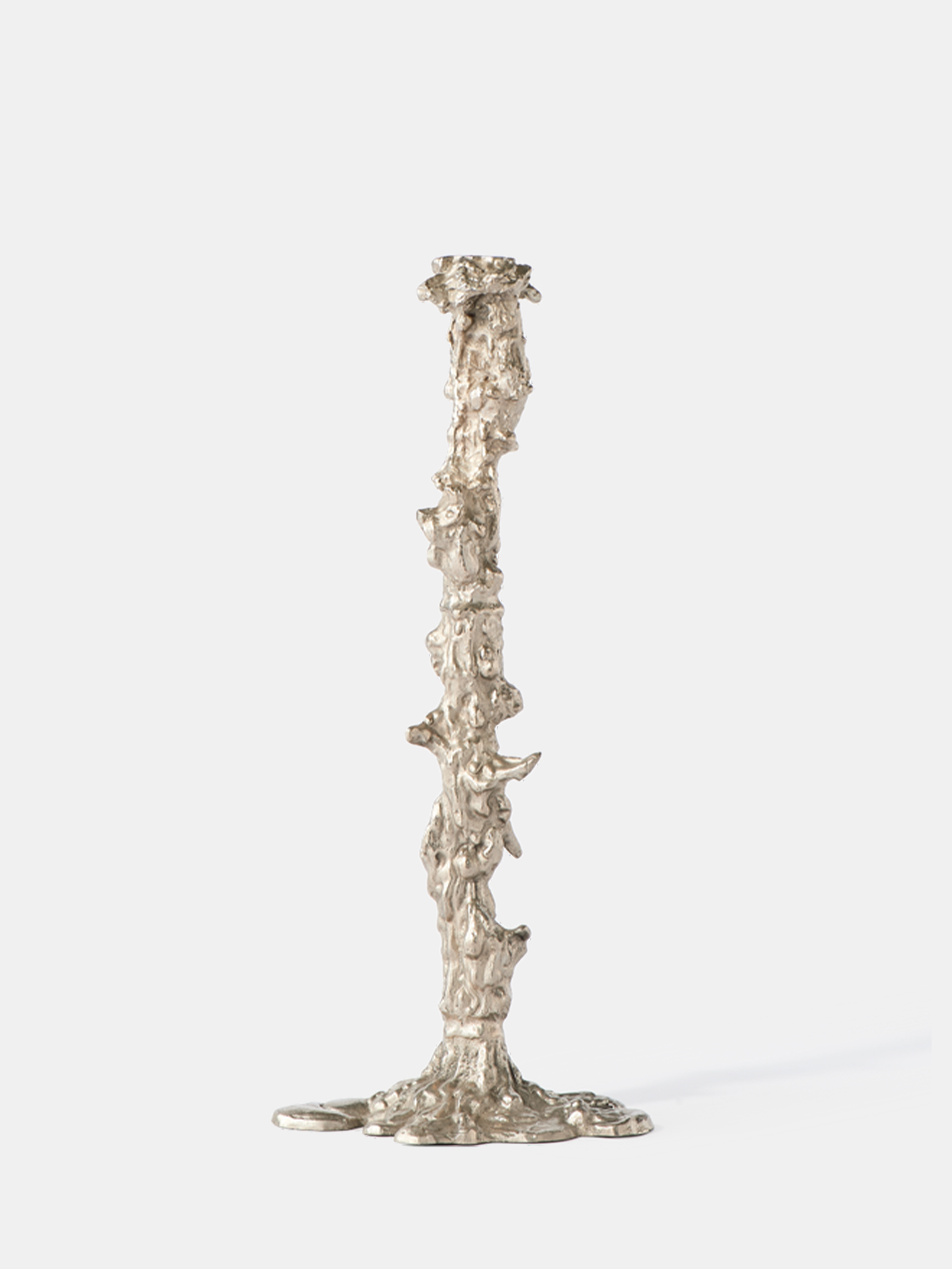 13904 A8c1a5e166 Drip Candleholder Xxl Silver 02 View Portrait