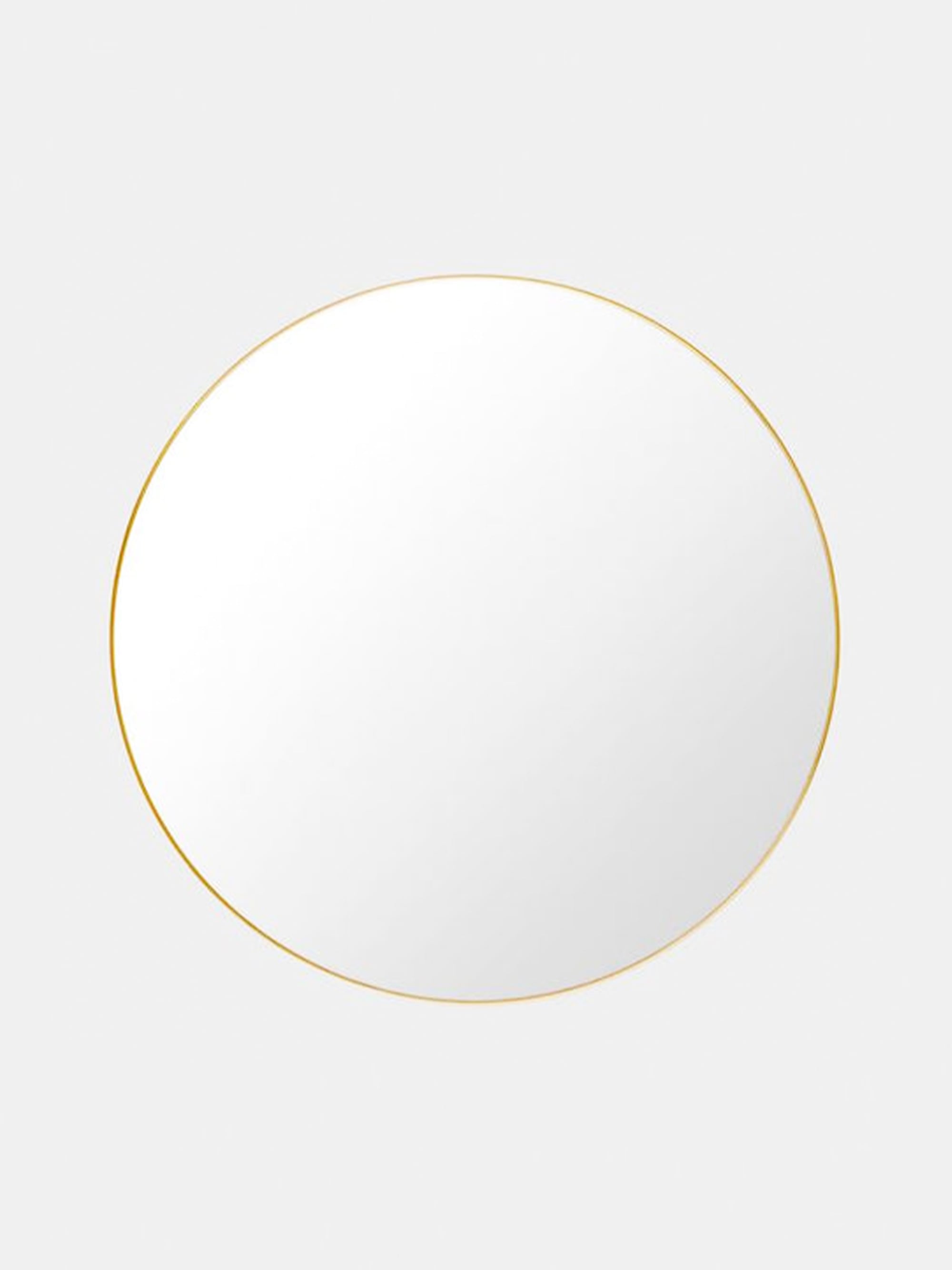 14015 Decbd9c10a Gubi Mirror 110 Polishedbrass Front Grande Bf9829e2 Bbd8 4bad A64b Fb1ce62c2432 Large Portrait