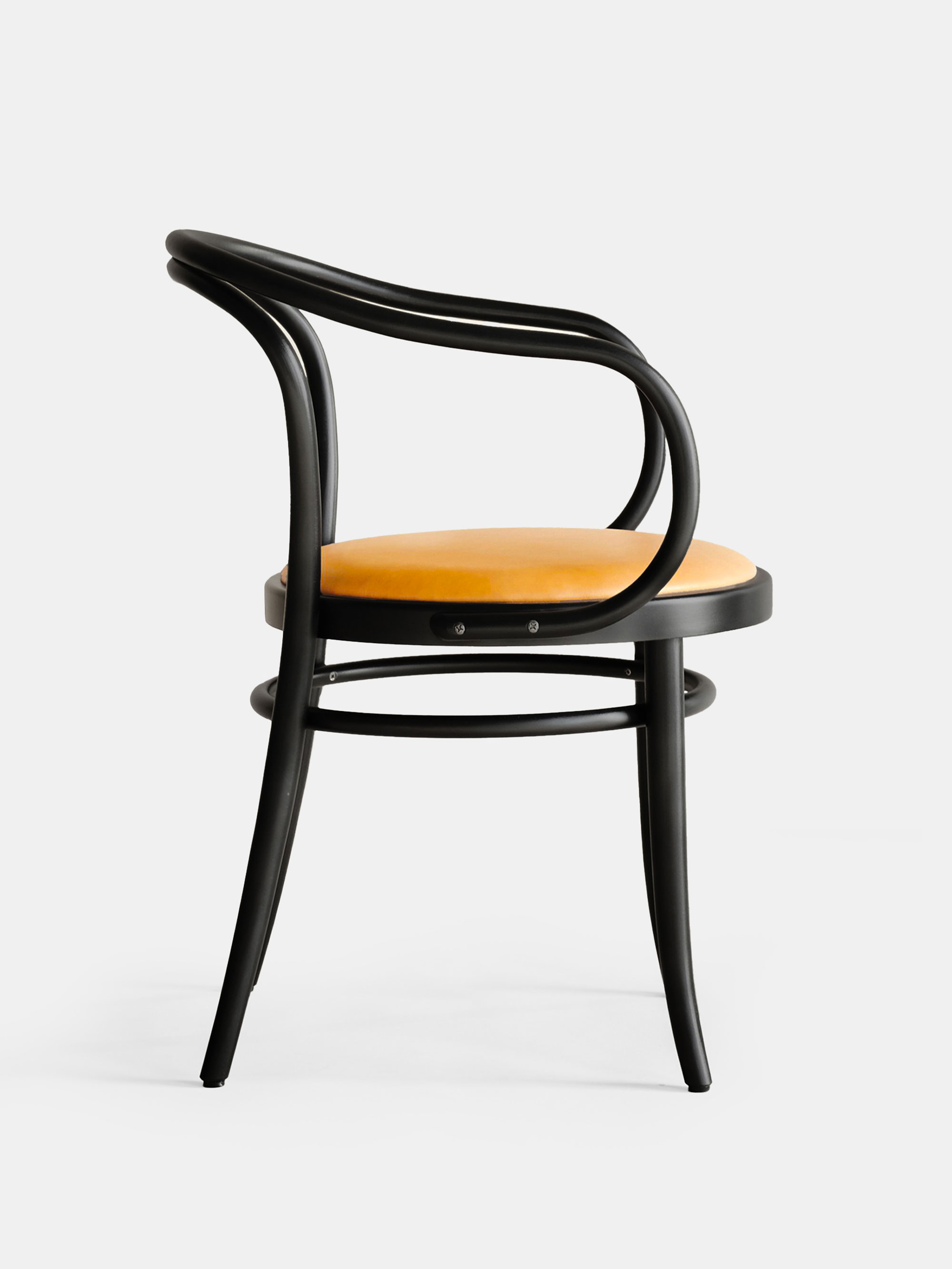14228 9215267be9 Armchair No 30 Portrait