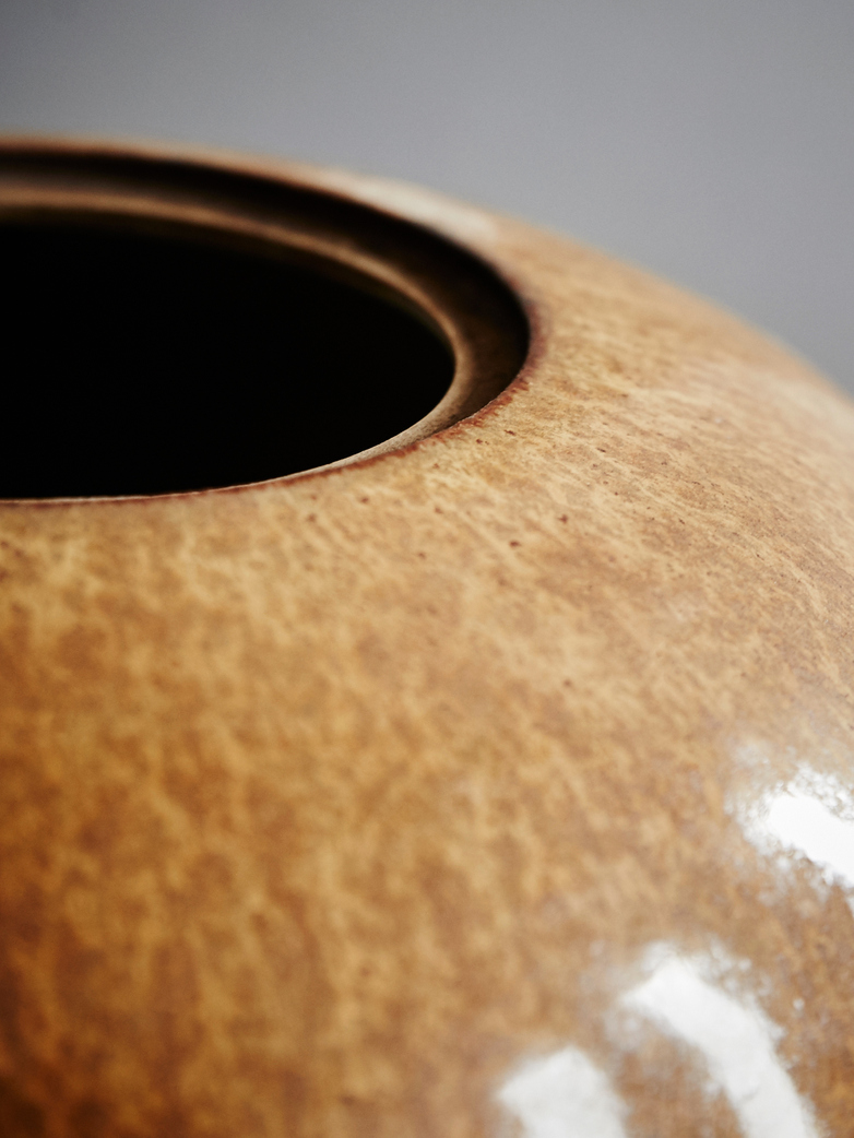 Ginger Pot Wood Effect