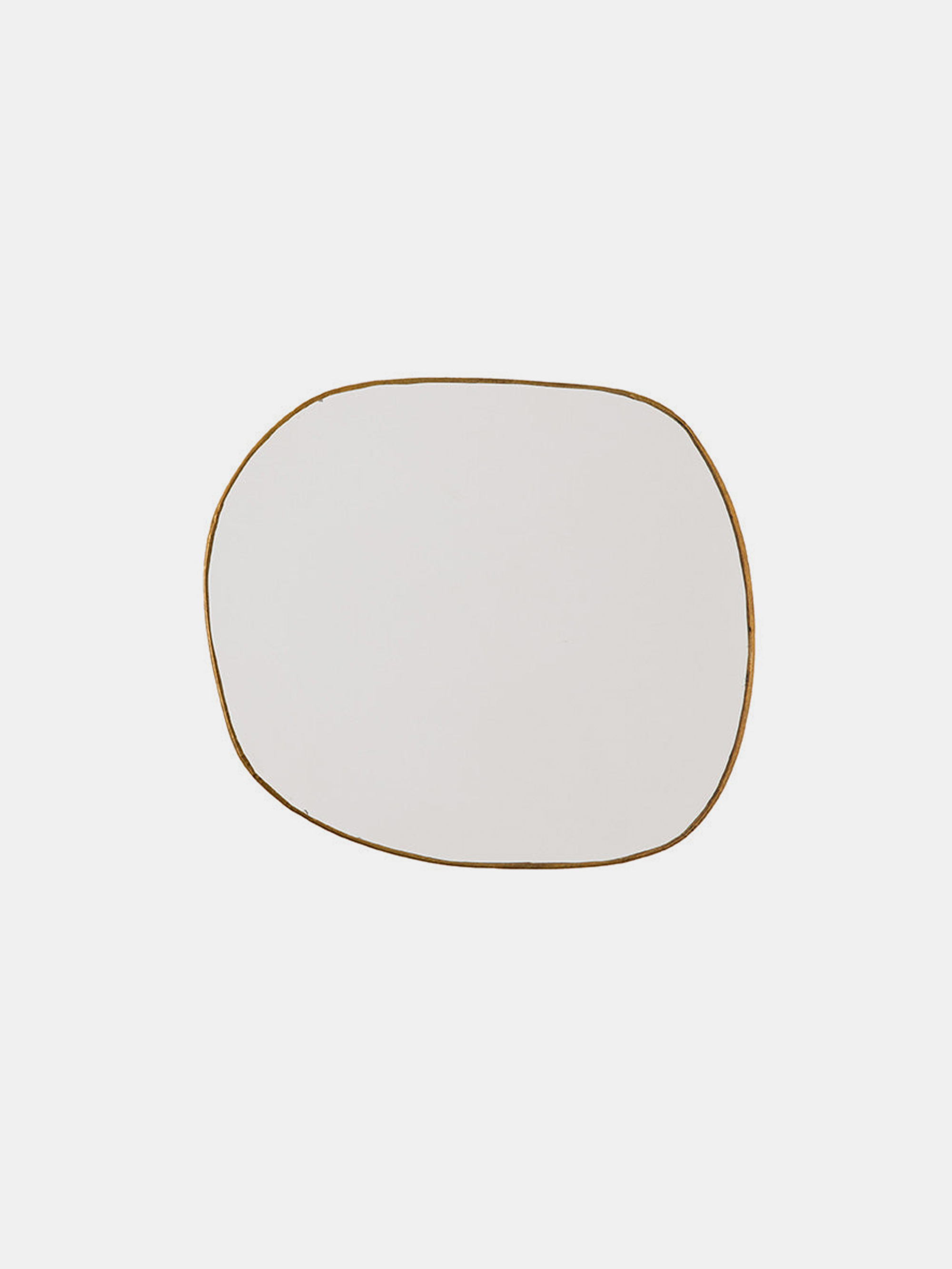 15139 4f6be6a4ad Ame Miroir Pm Pd 1200x1600118189 Portrait