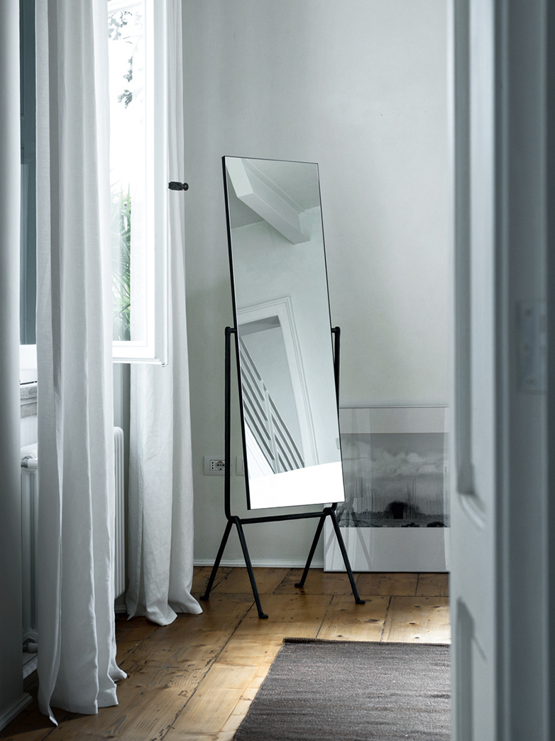 Officina Floor Mirror Black