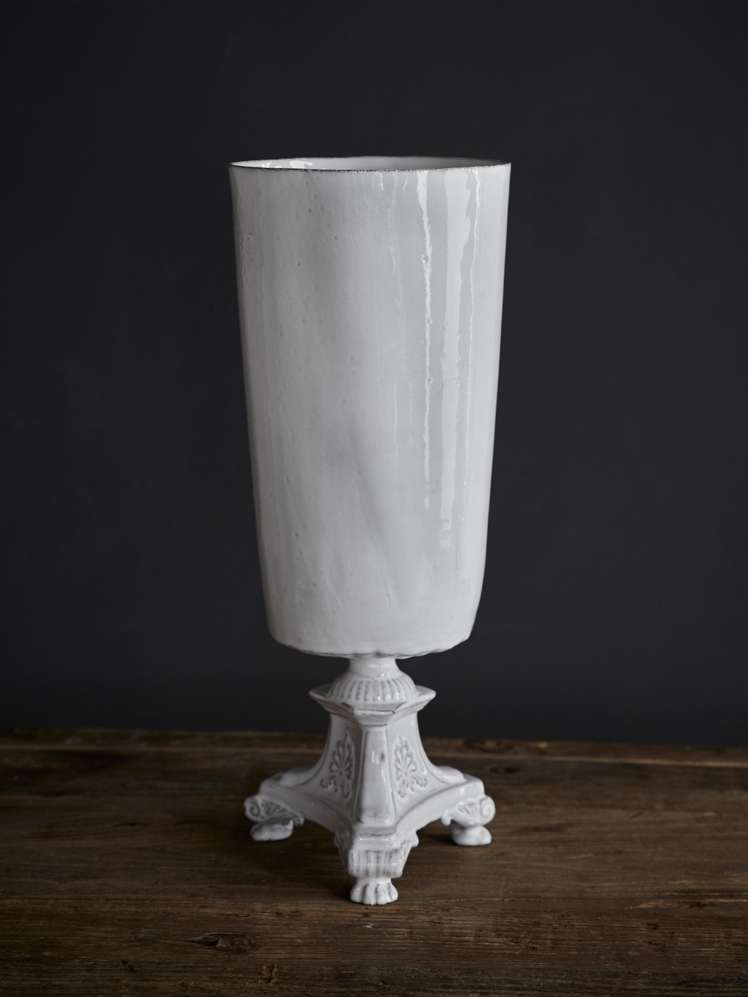 Astier de Villatte — Lion Large Vase — Vases | Artilleriet