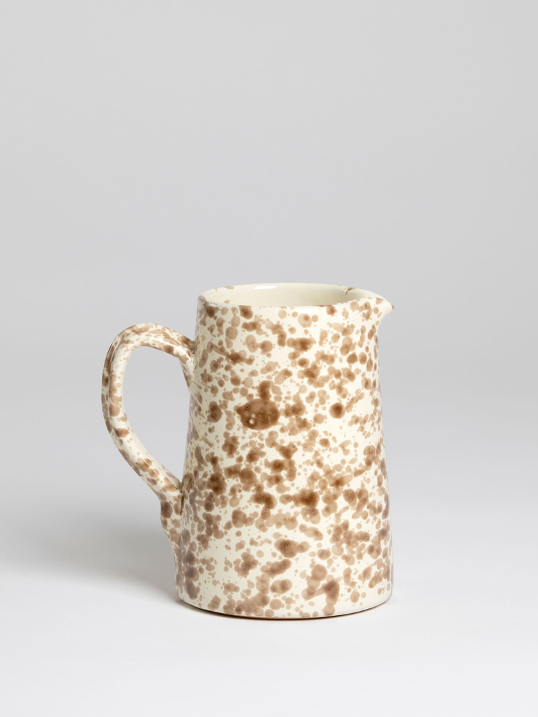 Spruzzi Vivente - Pitcher - Brown on Creme
