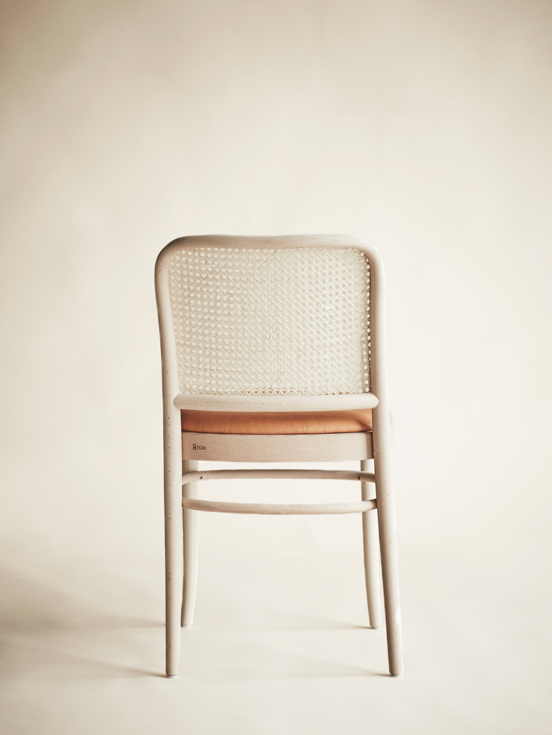Chair No 811 – Raw – Tärnsjö Leather