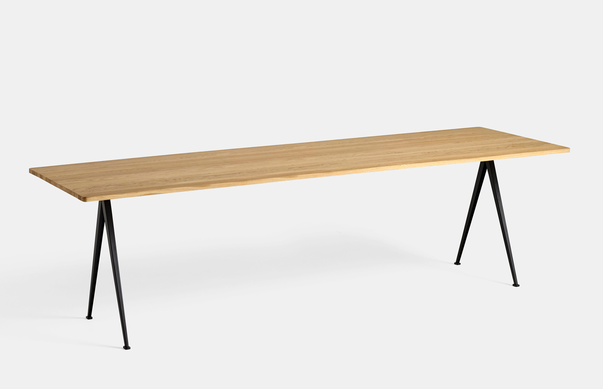 16535 C6bf169190 16535 D310740044 Pyramid Table 02 L300 W85 Frame Black Top Oak Clear Lacquered Original Portrait