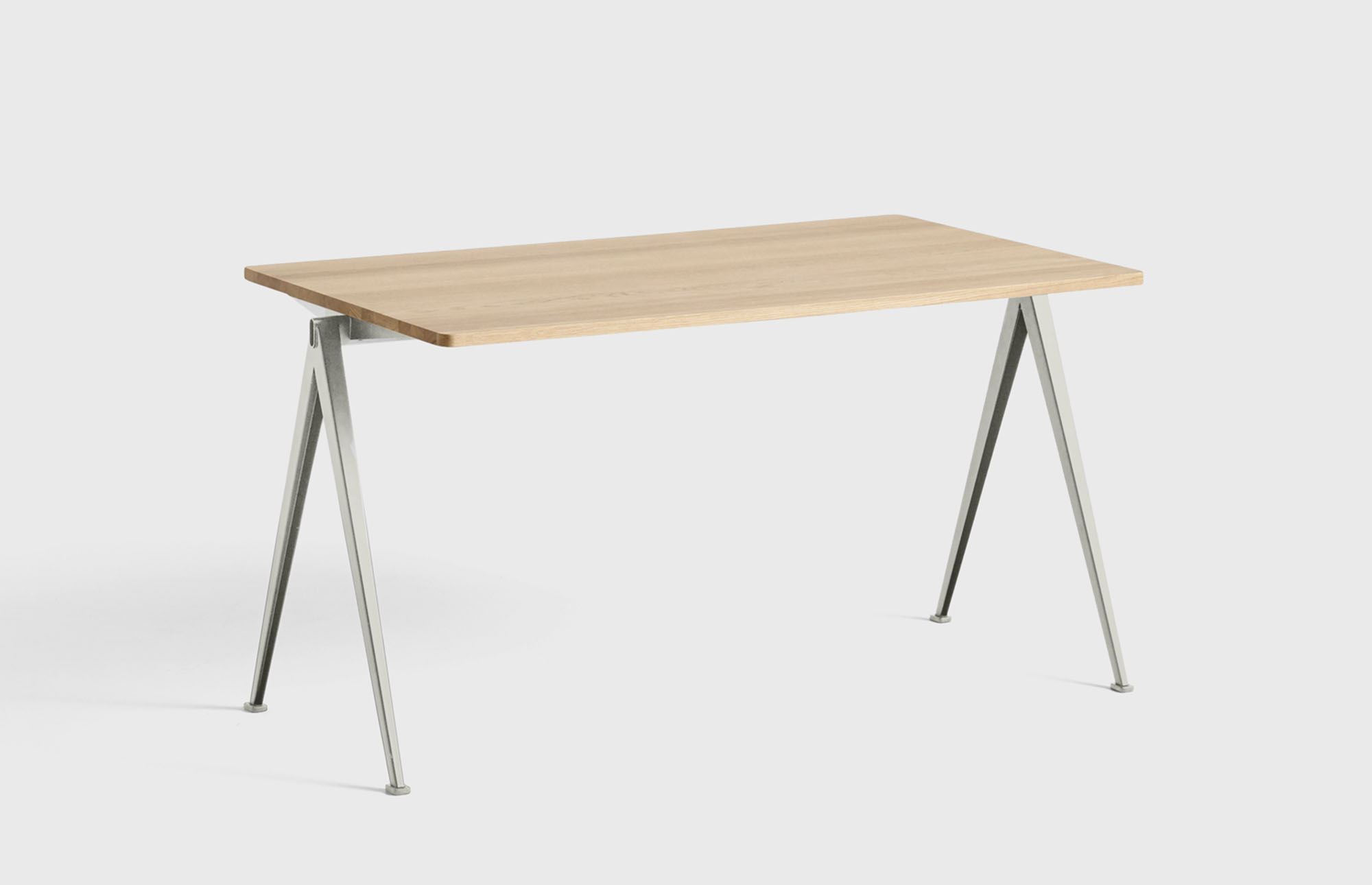 16552 E3e6d71808 16552 64898a80dd Pyramid Table 01 L140 W75 Frame Beige Top Oak Matt Lacquered Original Portrait