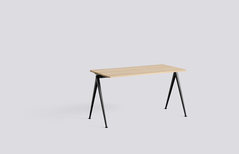 Pyramid Table 01