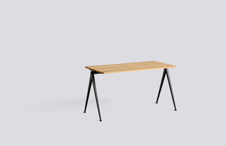 Pyramid Table 01