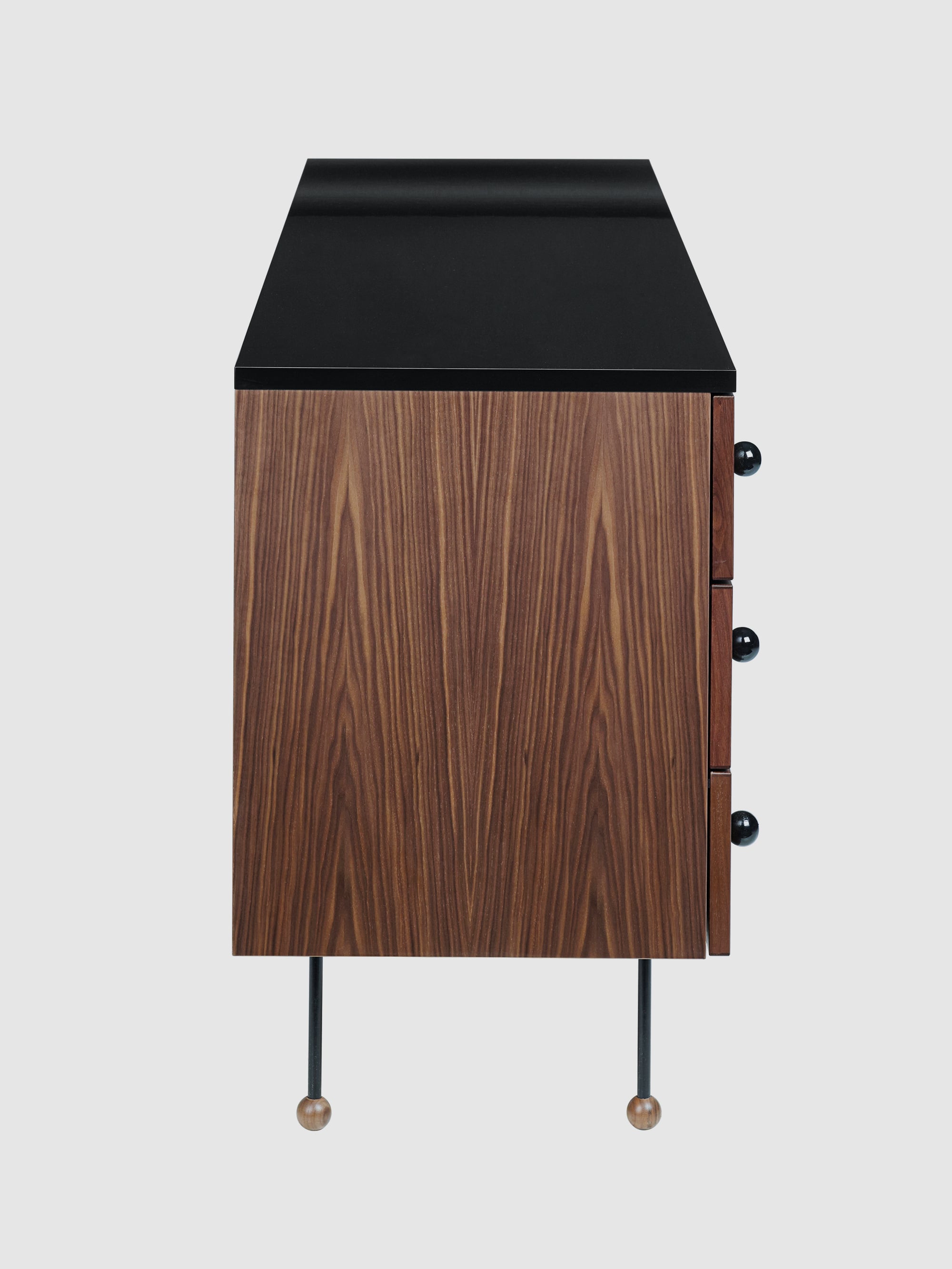 16793 D34ef04d9a Dresser 6 Walnut Side2 Portrait