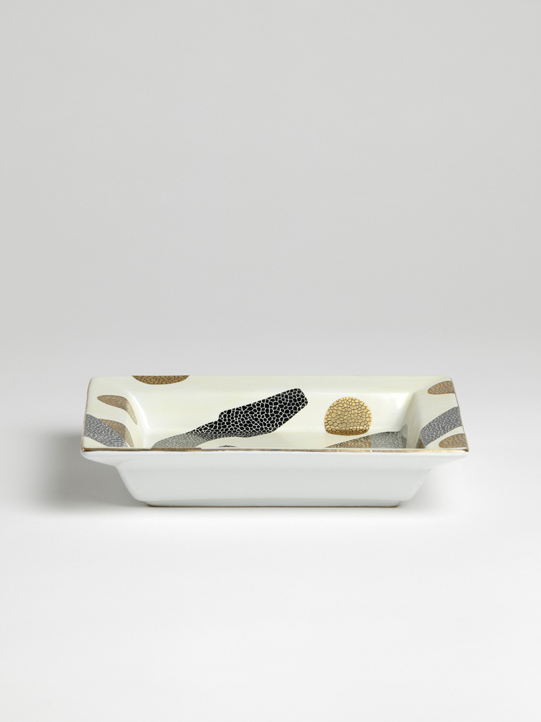 Snakes Tray A - Black