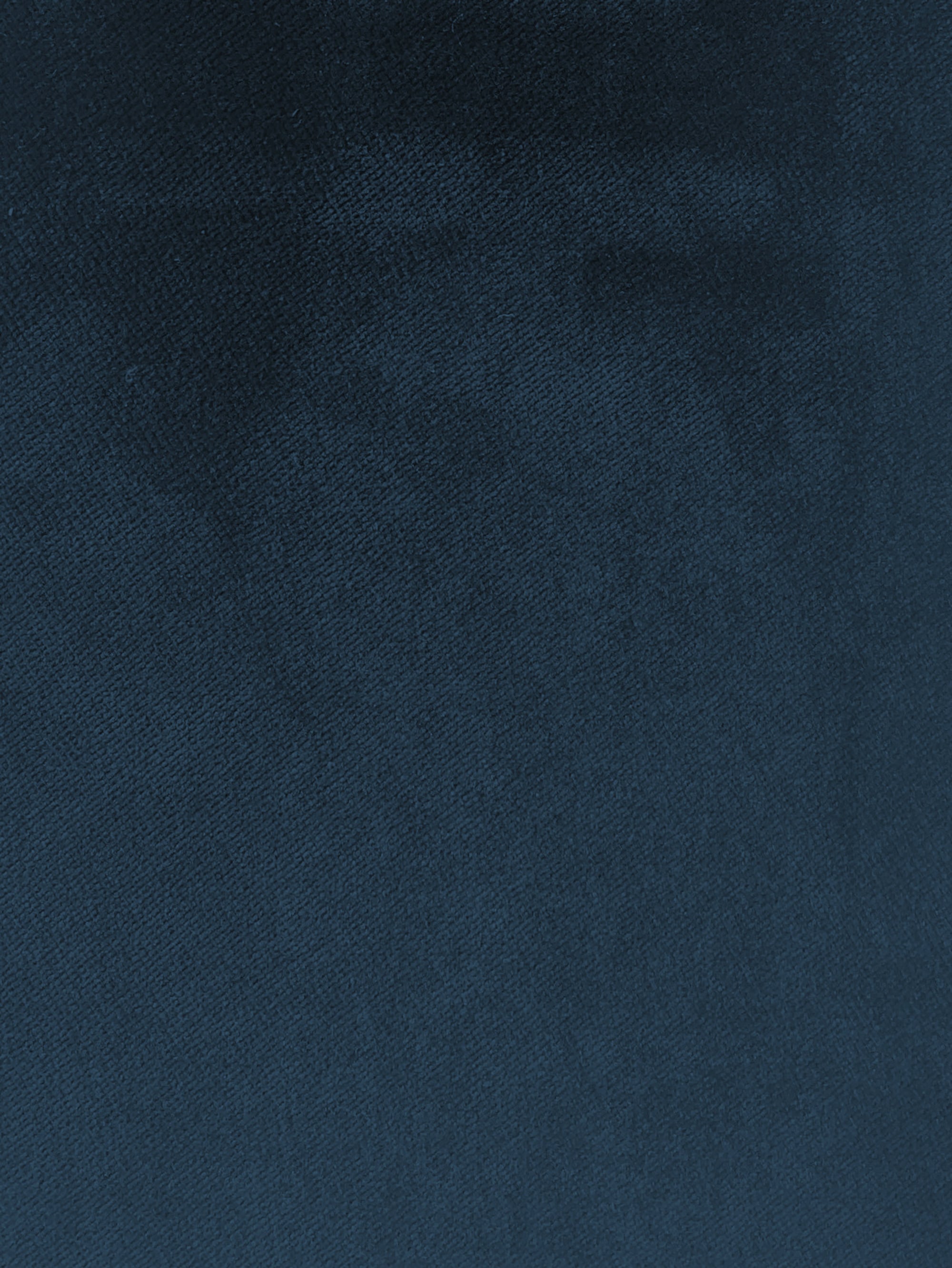 17449 A2fd8d2b34 Gala Bleu Paon Portrait