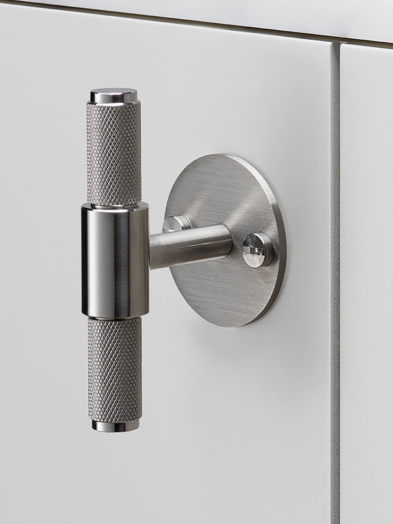 T-bar with Plate