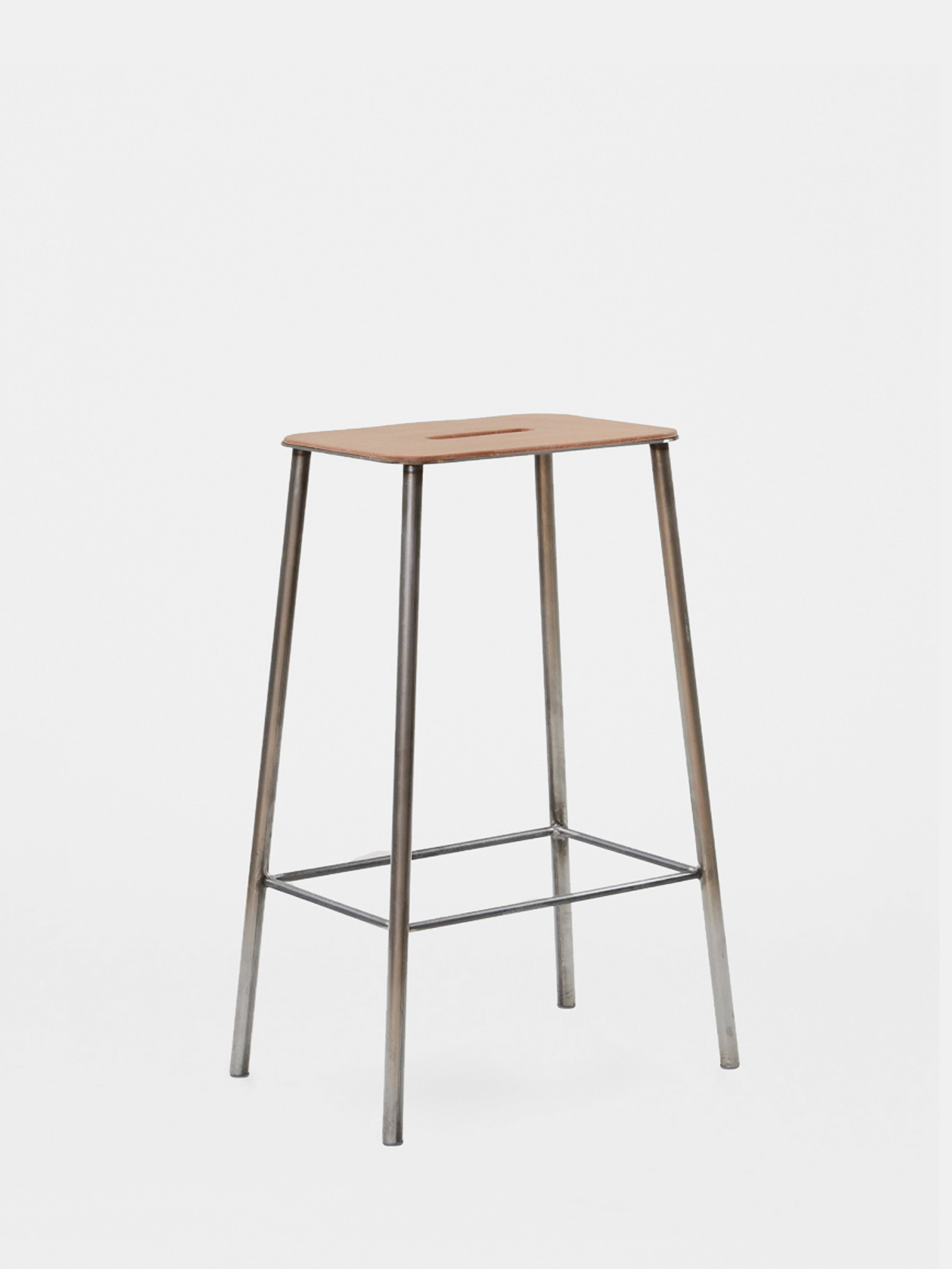 18324 556bb4d107 18653 563d8e25a8 Adam Stool Raw Steel 65 Zoom Portrait