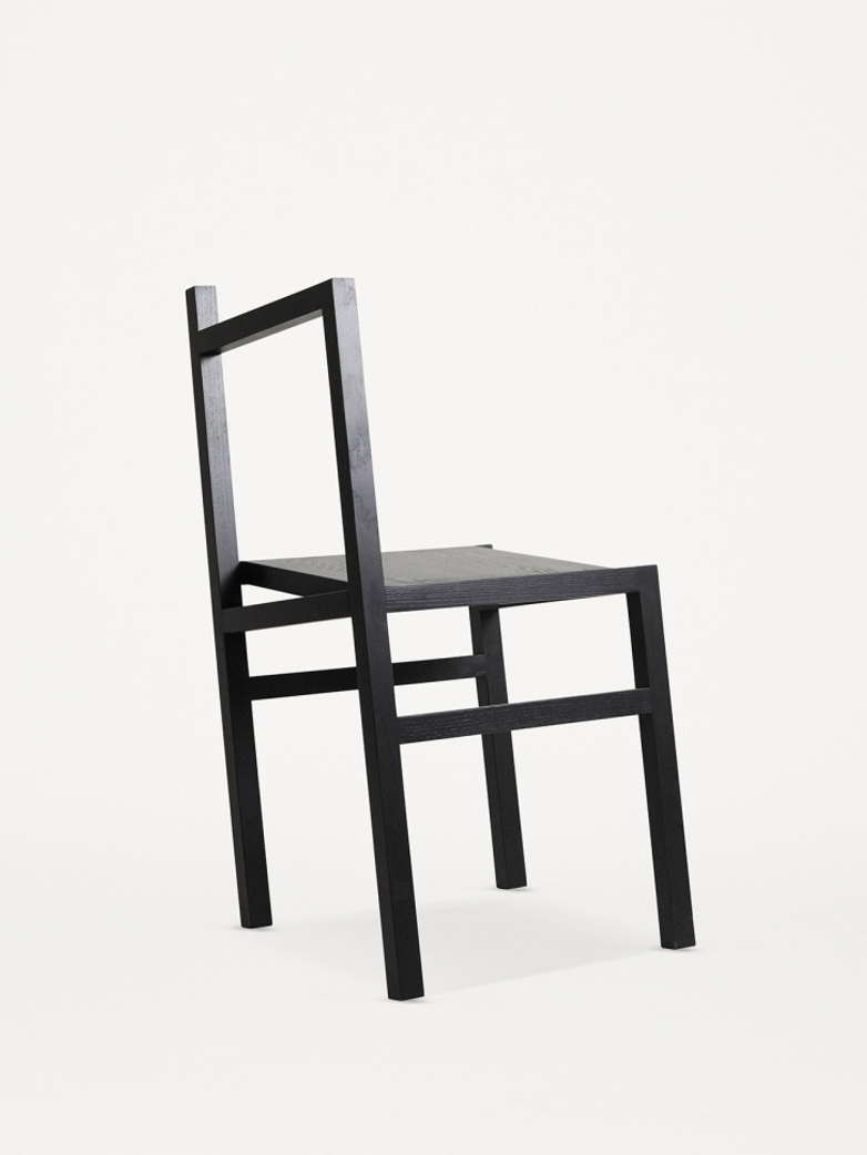 9.5° Chair