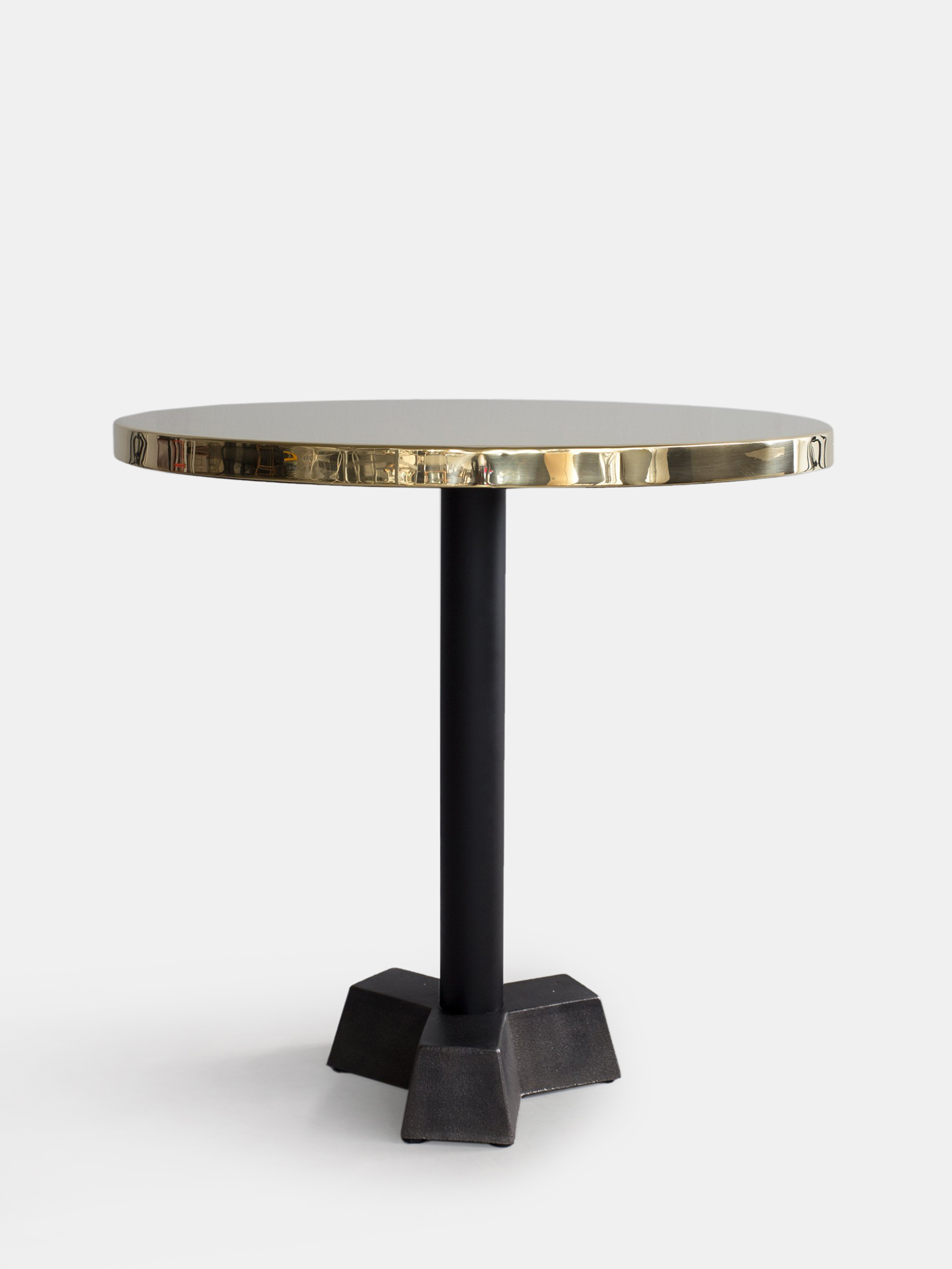 18386 C213f25b30 Gervasoni Brass 46 Table Zoom Portrait
