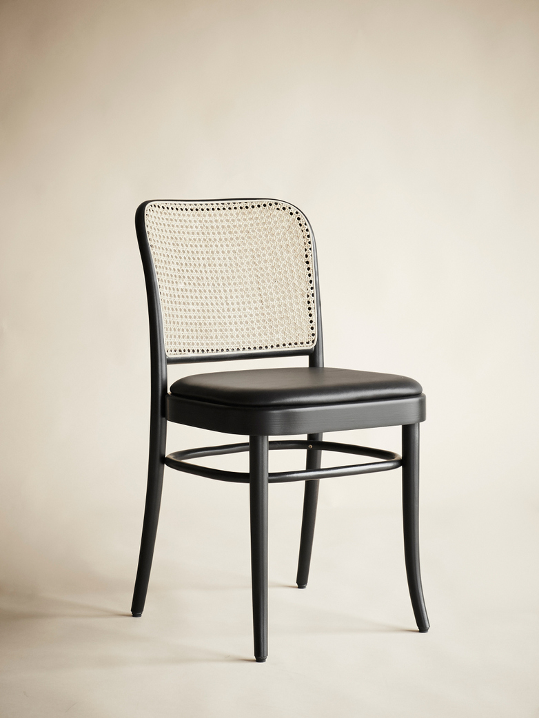 Chair No 811 – Black – Leather