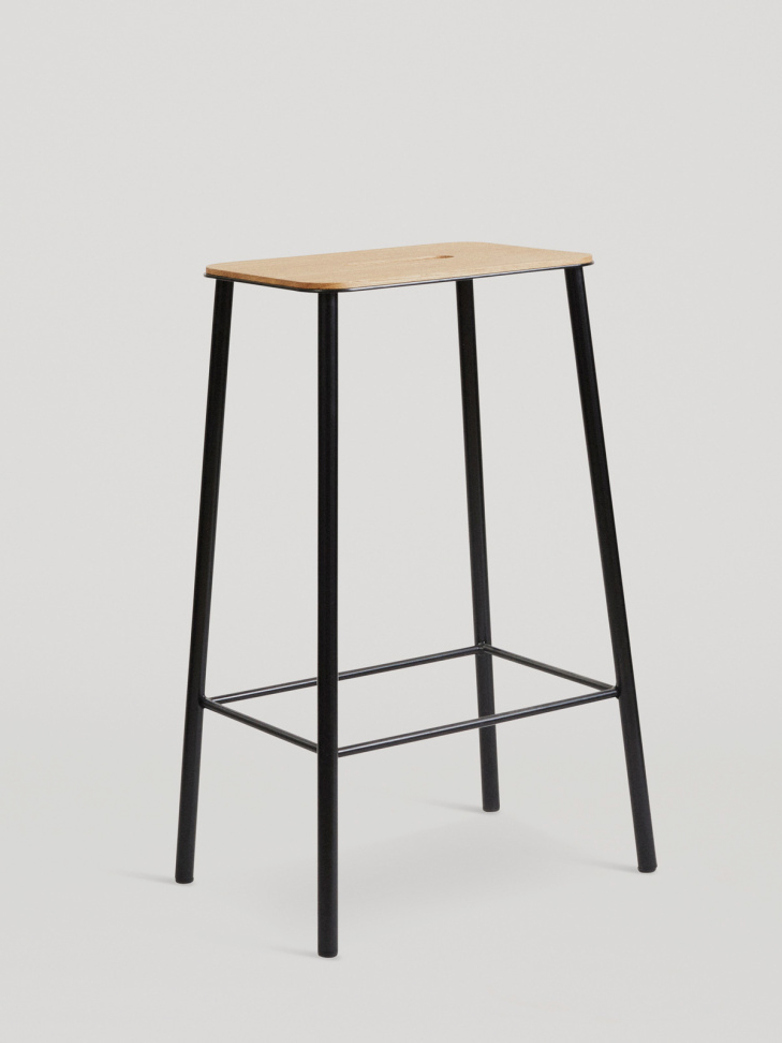 Adam Stool Oak - Matt Black