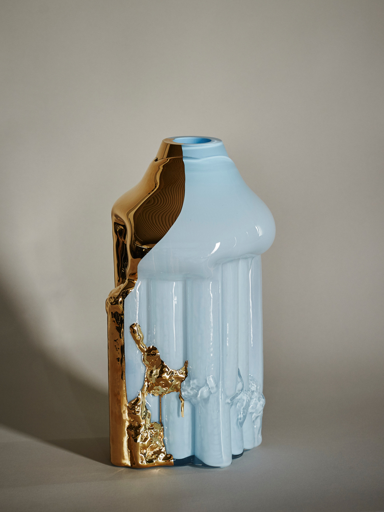 Golden Rain - Pale Blue