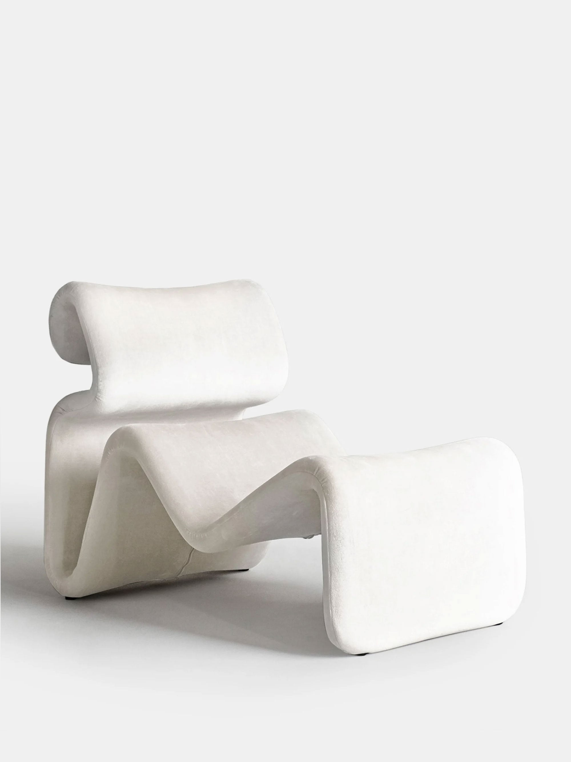 21179 434efd4a08 Etcetera Lounge Chair Creme White Portrait