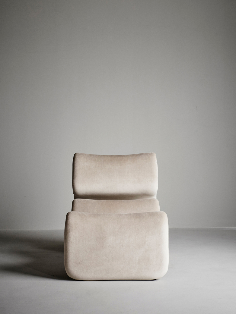 Etcetera Lounge Chair – Sand Beige