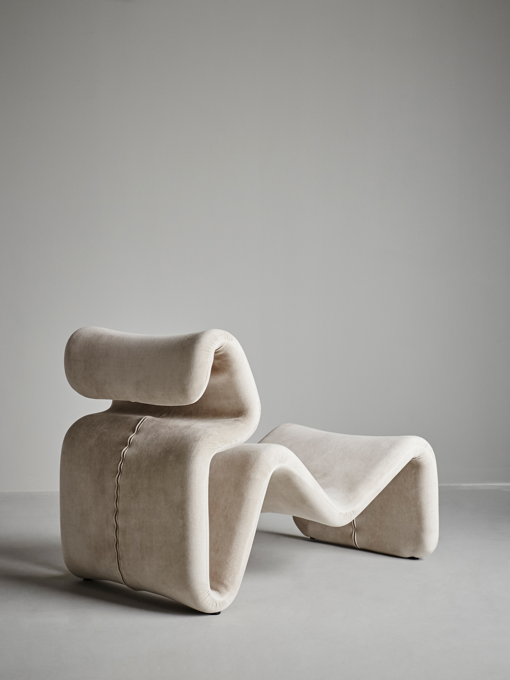 21180 Dba9c685e1 Etclo9 Etcetera Lounde Chair Sand Beige 4 Portrait