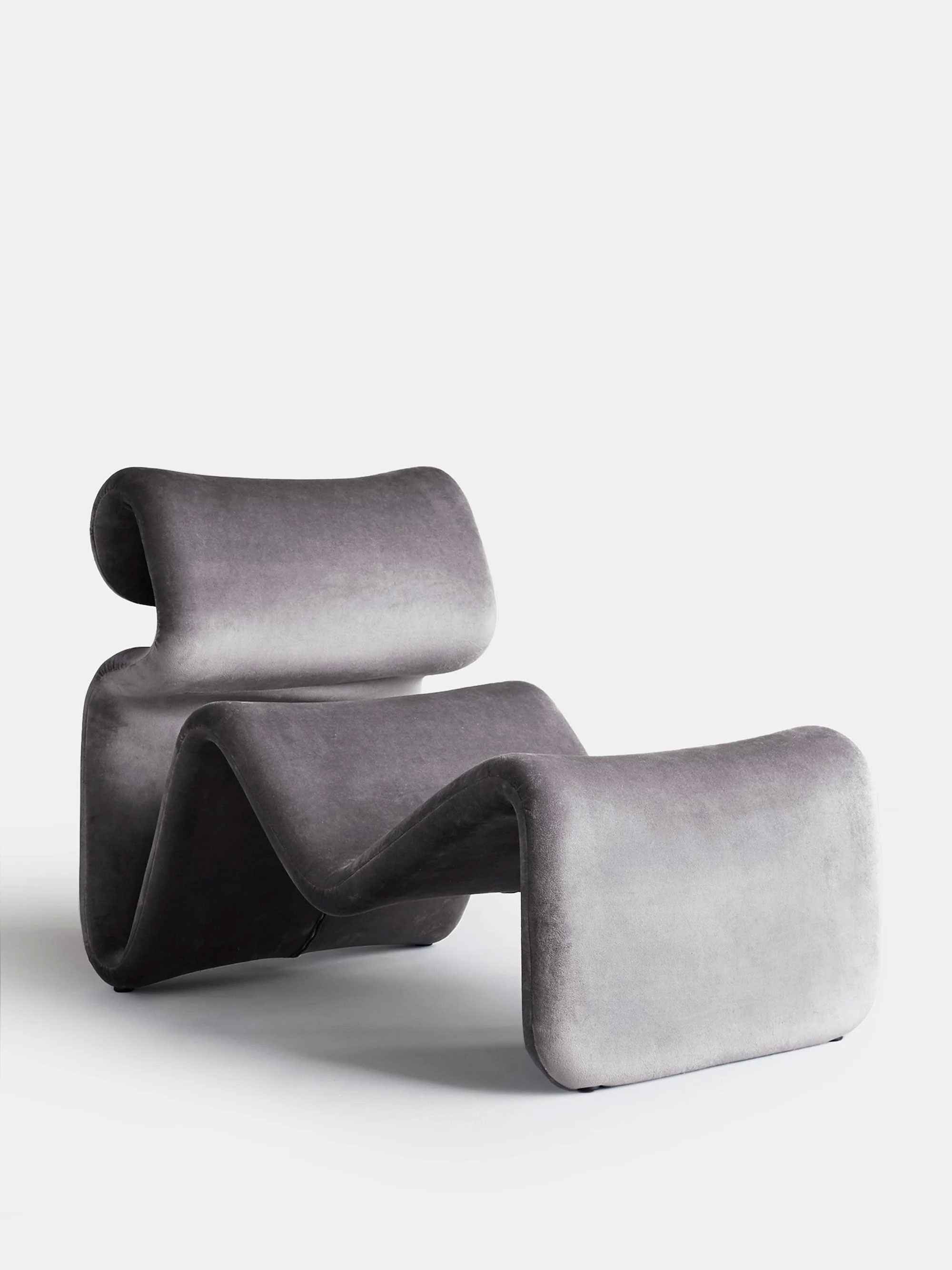 21182 8c48aac1bb Etcetera Lounge Chair Zink Grey Portrait