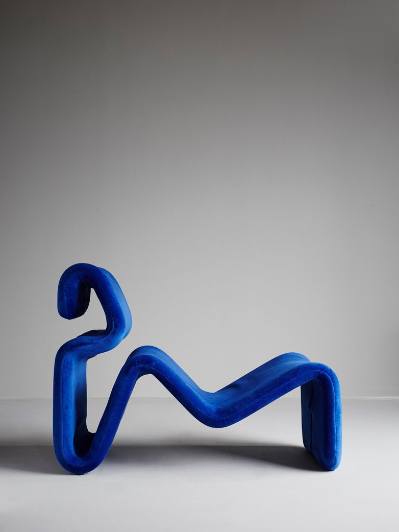 Etcetera Lounge Chair – Klein Blue