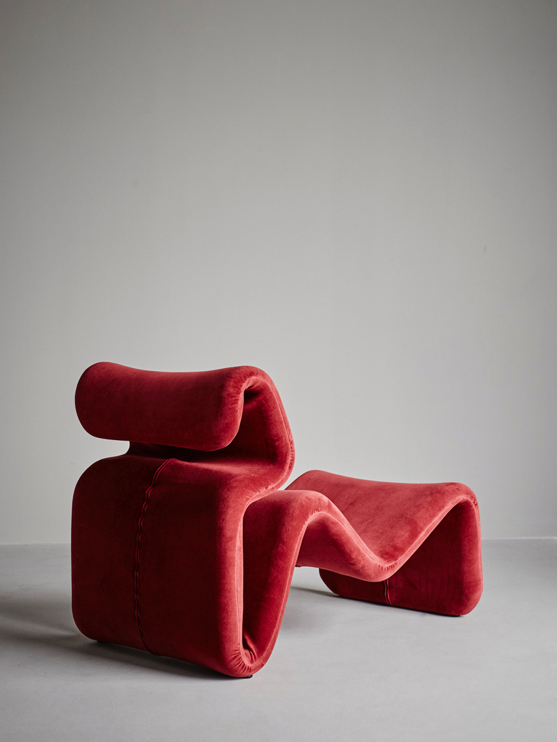 Etcetera Lounge Chair – Ruby Red