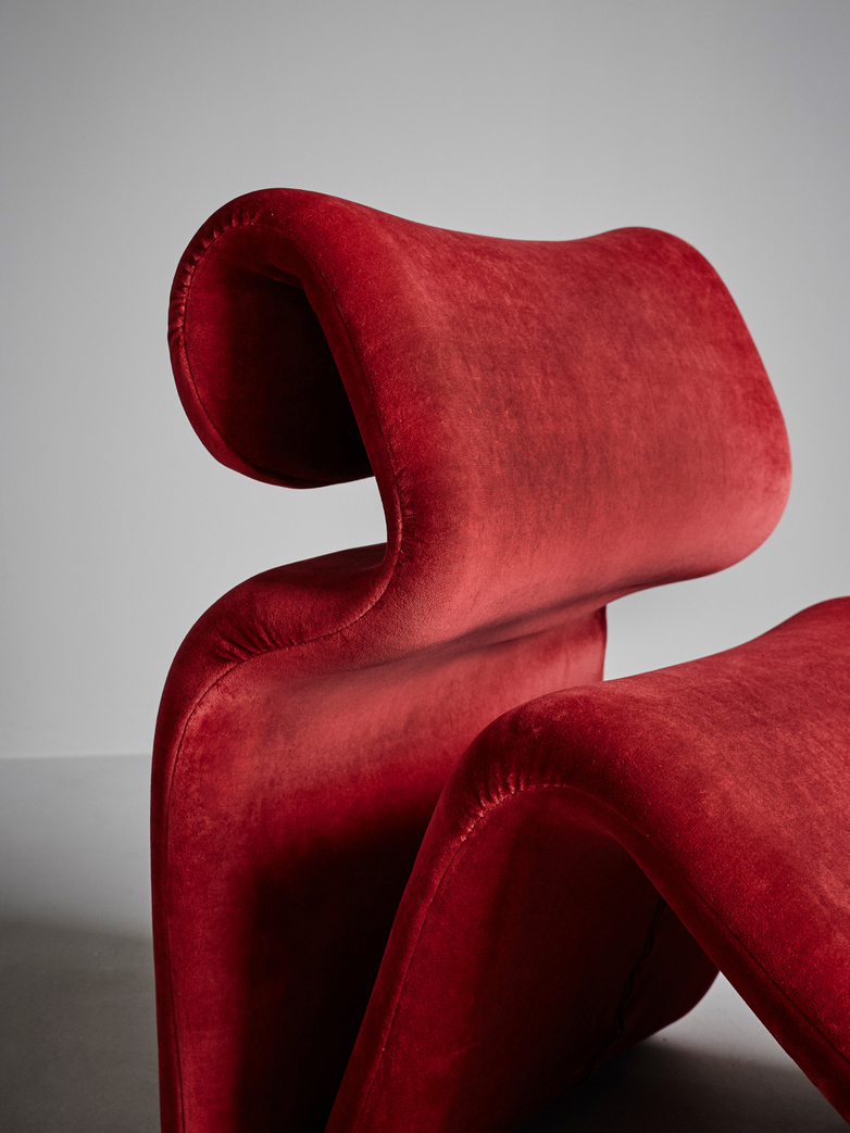 Etcetera Lounge Chair – Ruby Red