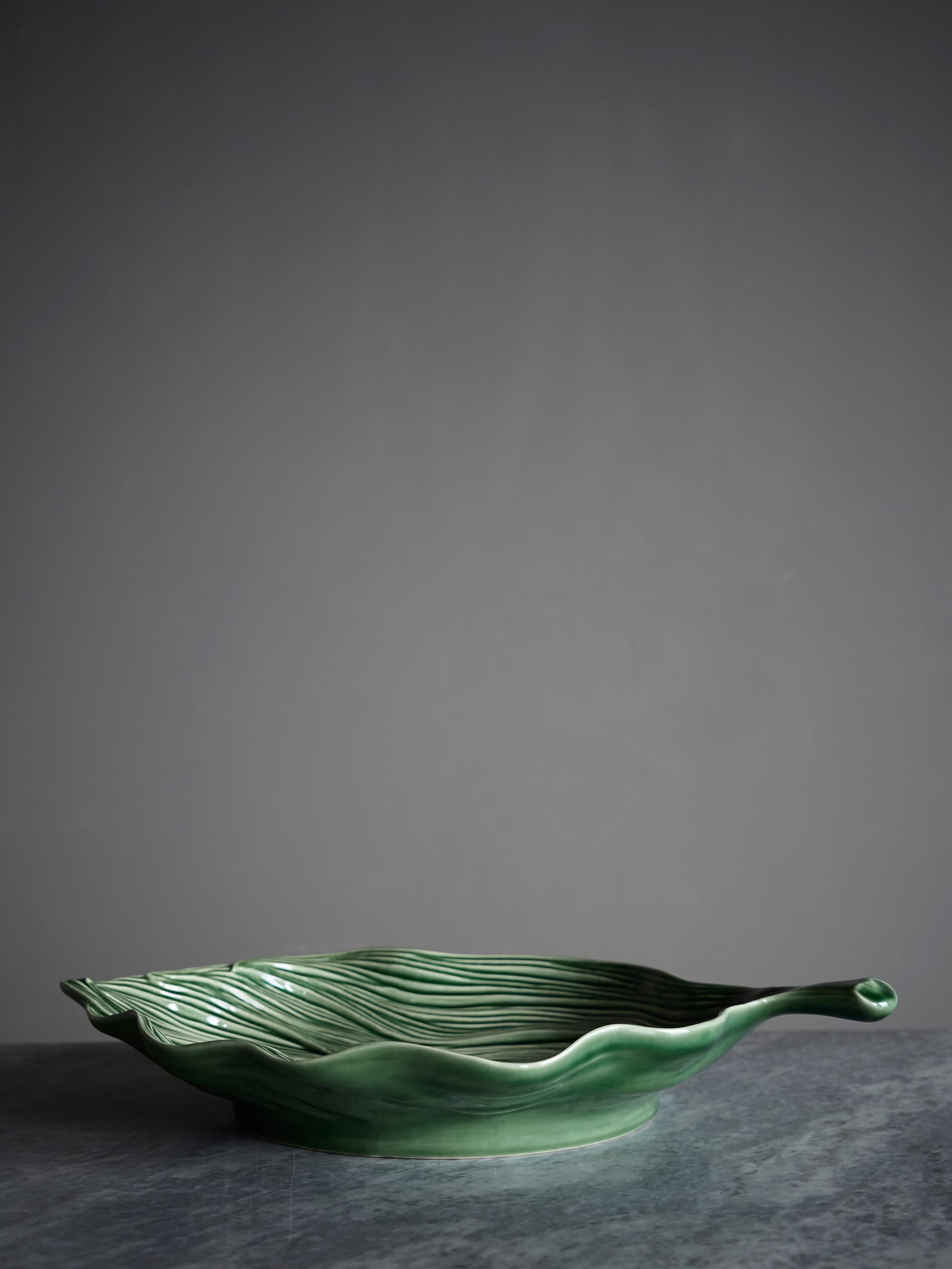 21856 961ac69213 65003476 Platter Leaf 1 Portrait