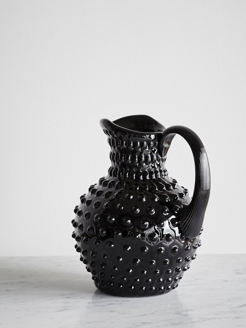 Linné Carafe Black