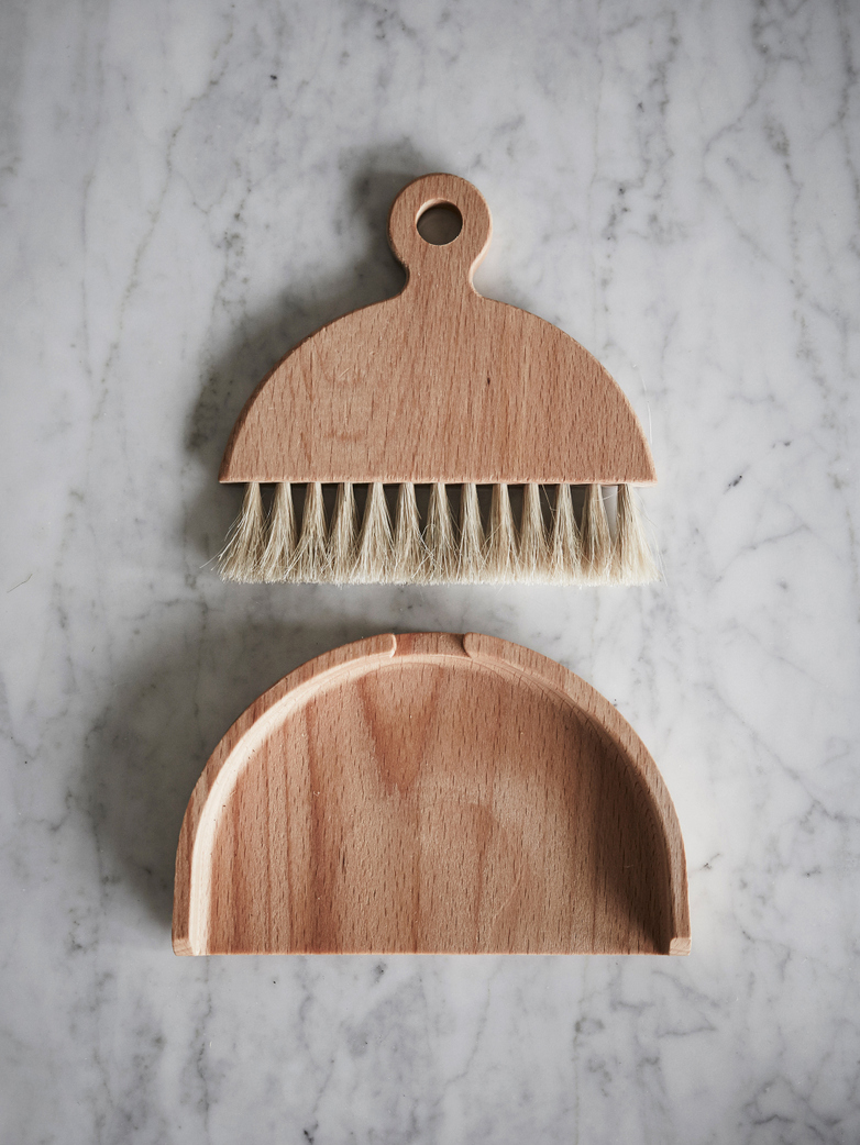 Table Brush Set