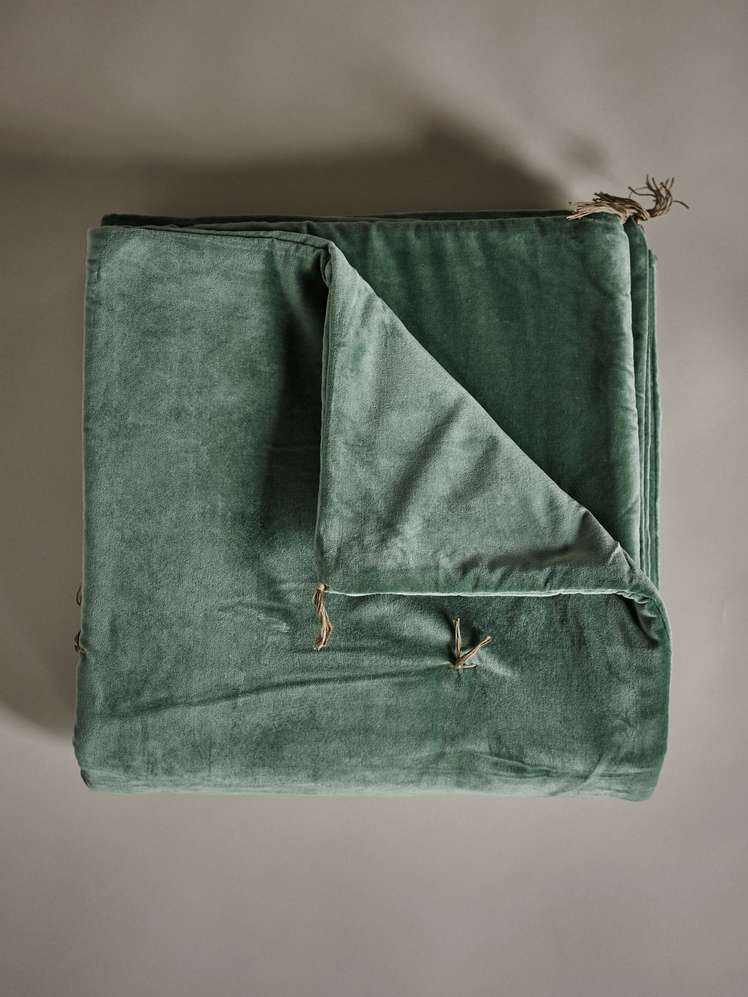 Caravane — Velvet Sofacover Light Green — Plädar Artilleriet