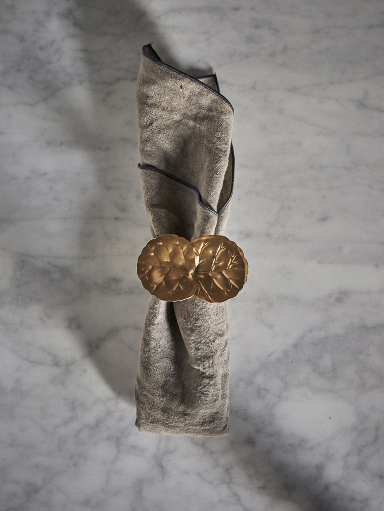 Flower Napkin Ring Dore Feuilles
