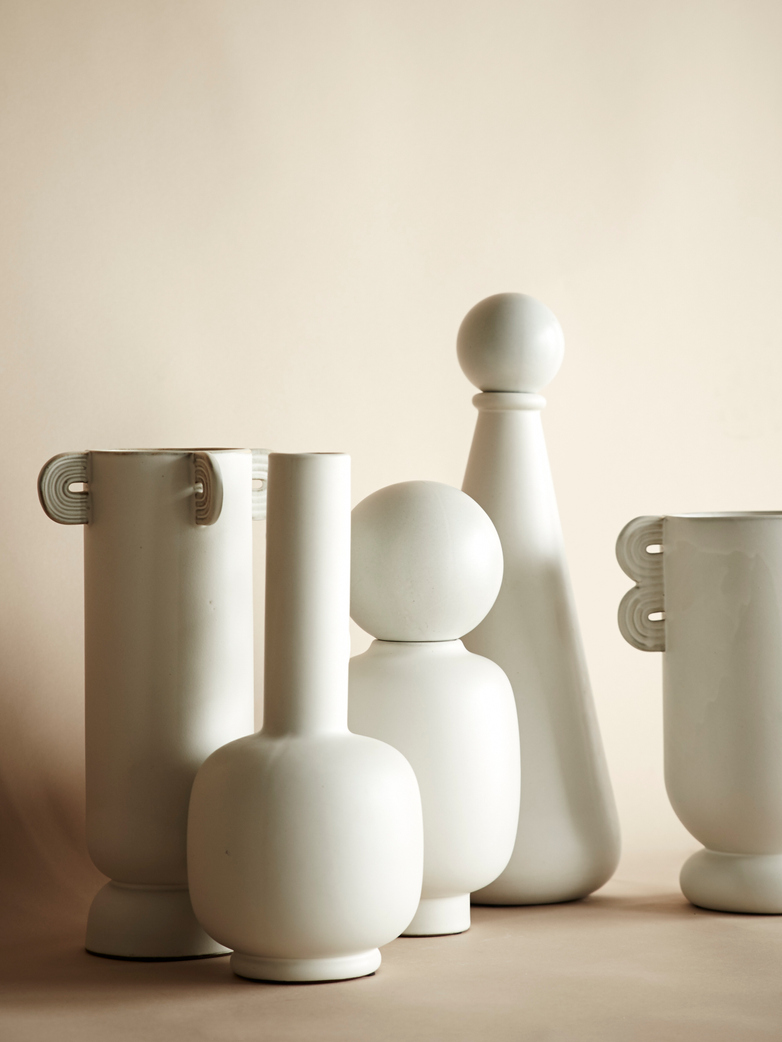 Muses Vase – Clio