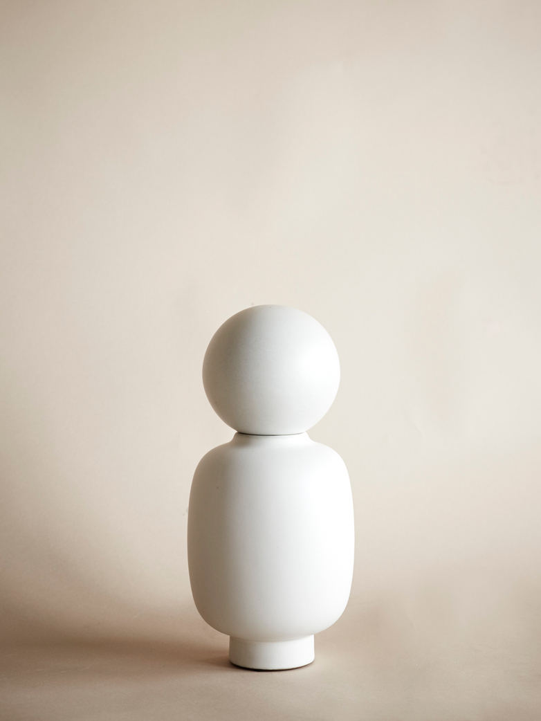 Muses Vase – Talia