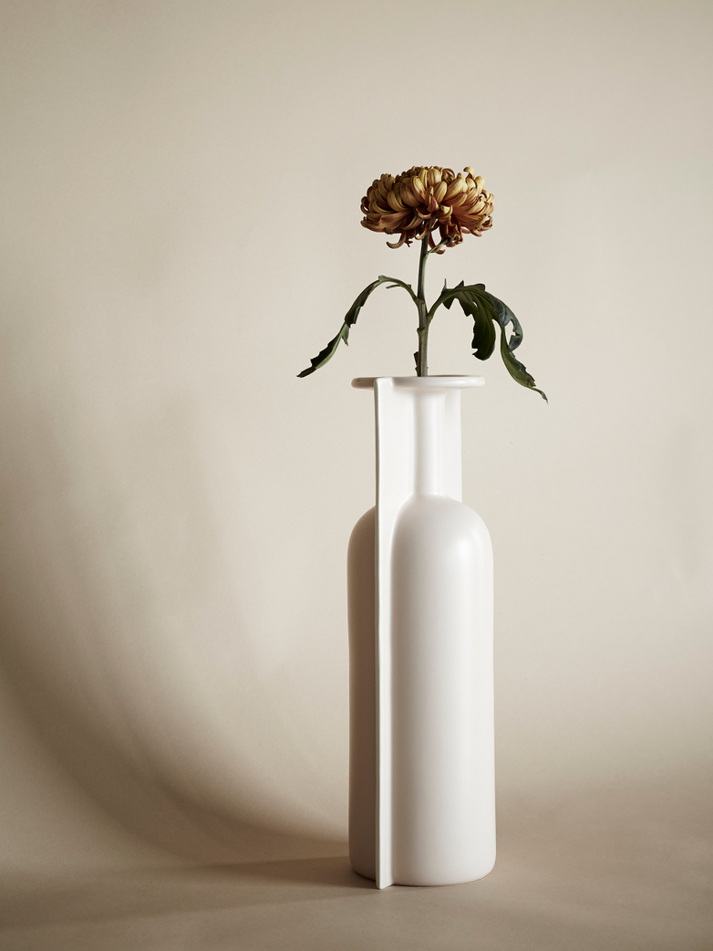 Mold Shape Flower Vase – Matt Mocha – Large
