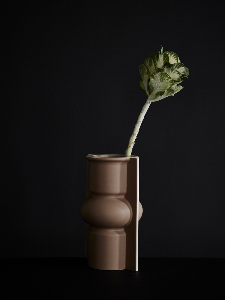 Mold Shape Flower Vase – Matt Mocha