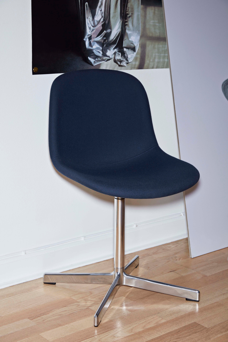 Neu 10 Upholstery - Polished Aluminium - Rime 741