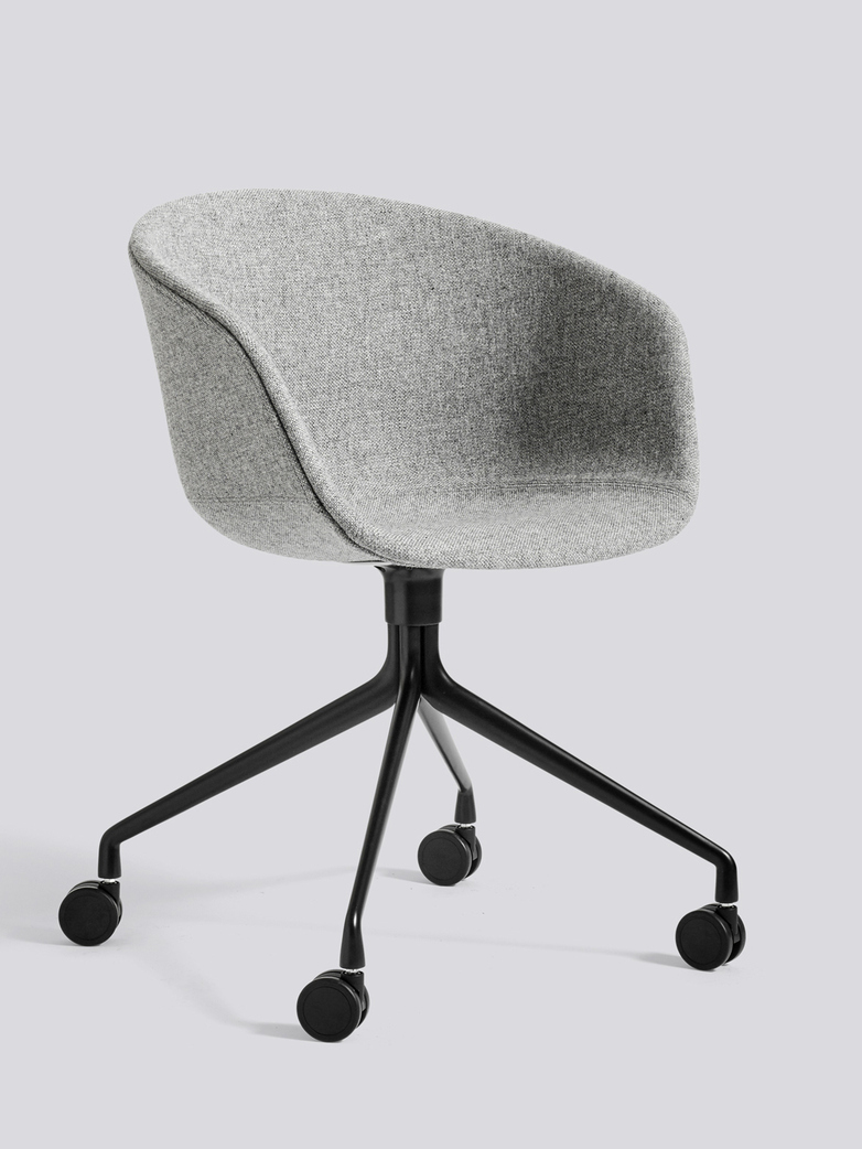 About A Chair 25 - Black Powder coated Aluminium - Hallingdal 131