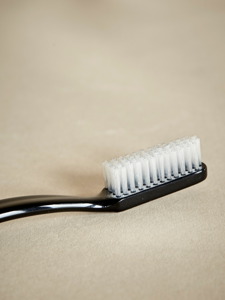 Toothbrush – Black