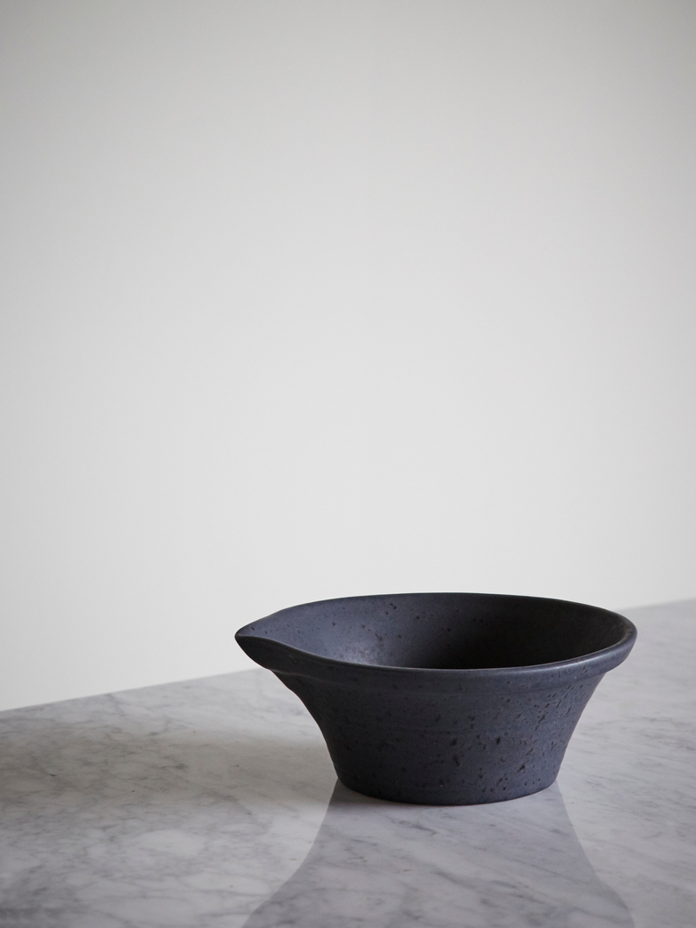 Peep Bowl – Matte Black – 20 cm