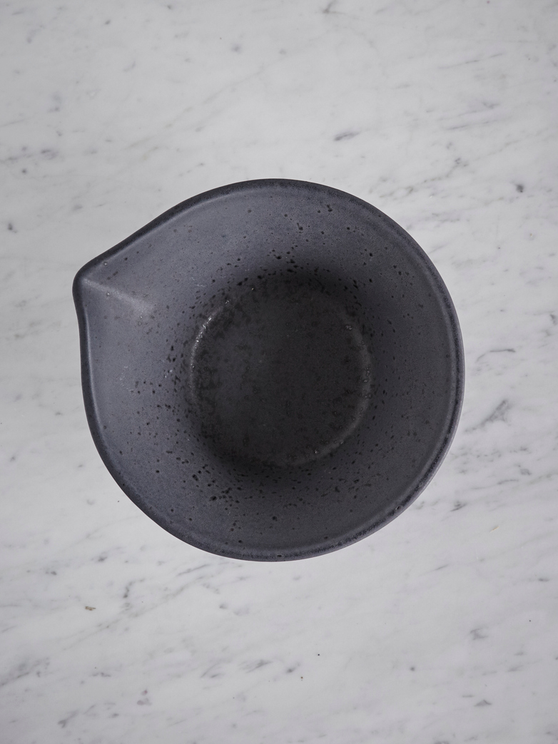 Peep Bowl – Matte Black – 20 cm