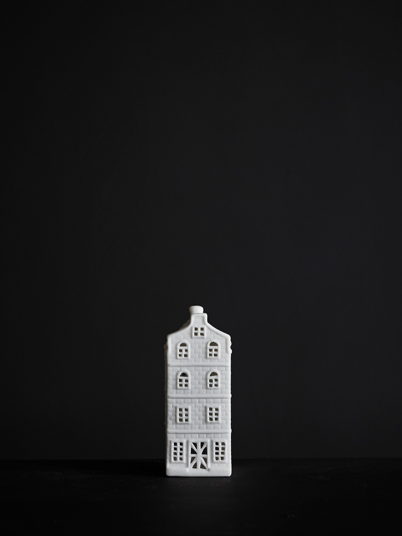 Canal House Tealight Holder – Spout
