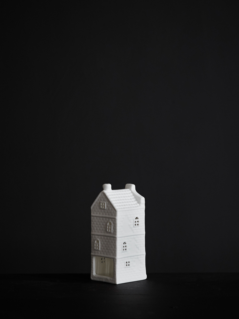 Canal House Tealight Holder – Spout