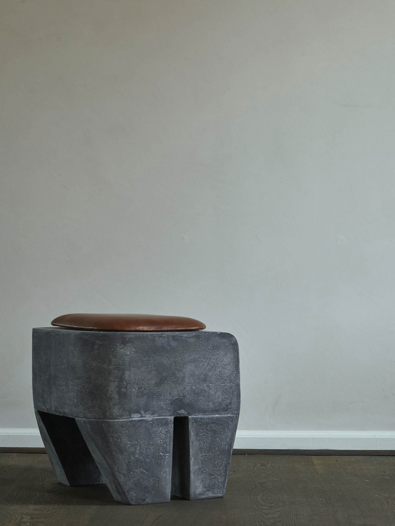 Sculpt Stool Concrete
