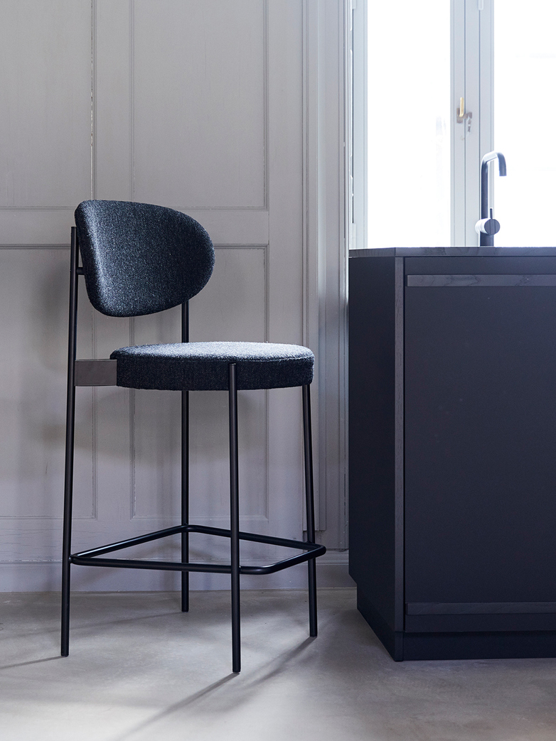 Series 430 Bar Stool